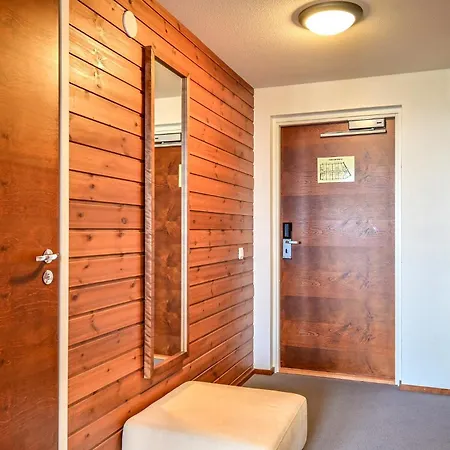 Yllaes Saaga Daire *